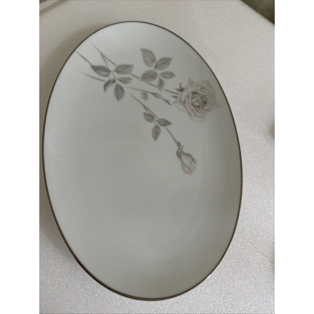 Noritake China Melrose 6002 Oval Serving Platter Platinum Trim Japan